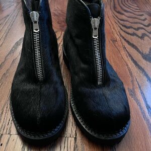 Black Pony Swiss Zippered Ankle Boots ladies 7 men’s 5